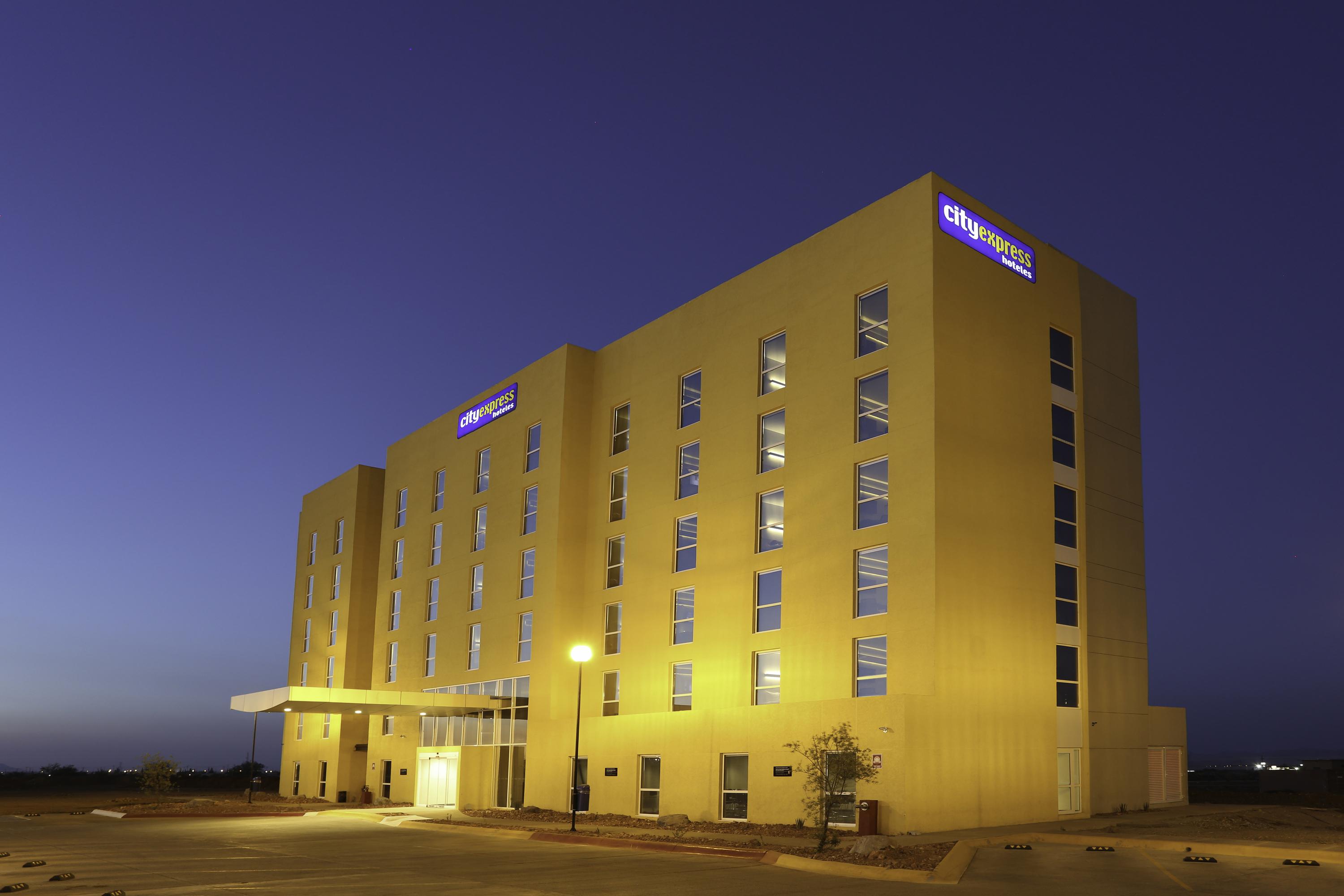 City Express By Marriott Cananea Εξωτερικό φωτογραφία